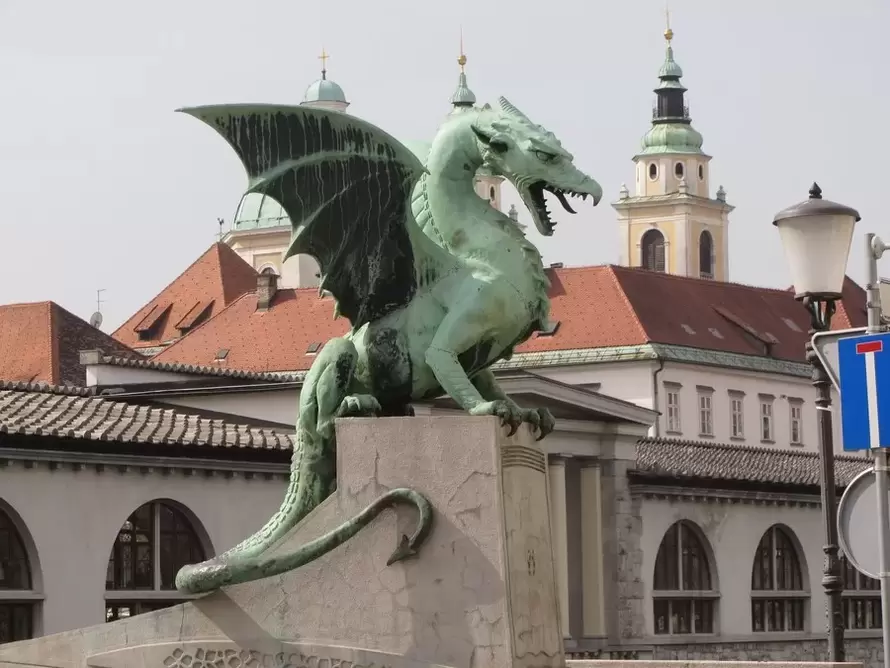 амулет на удачу-дракон